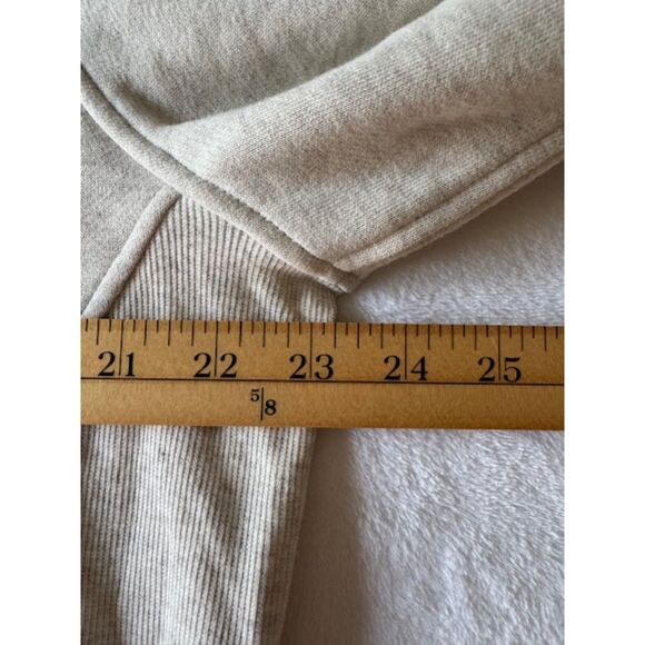 Lululemon M/L Heather Cream Scuba Oversized Funnel-Neck Half Zip Gold Tone NWT - Picture 10 of 12